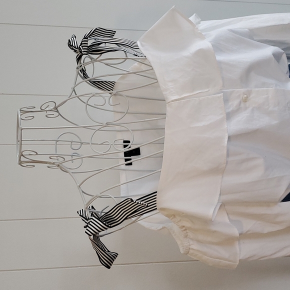 NWOT J Crew Off Shoulder Black White Bowtie Ruffle Blouse Size M - Picture 2 of 4